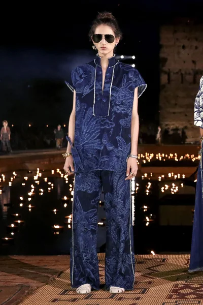 Look 56